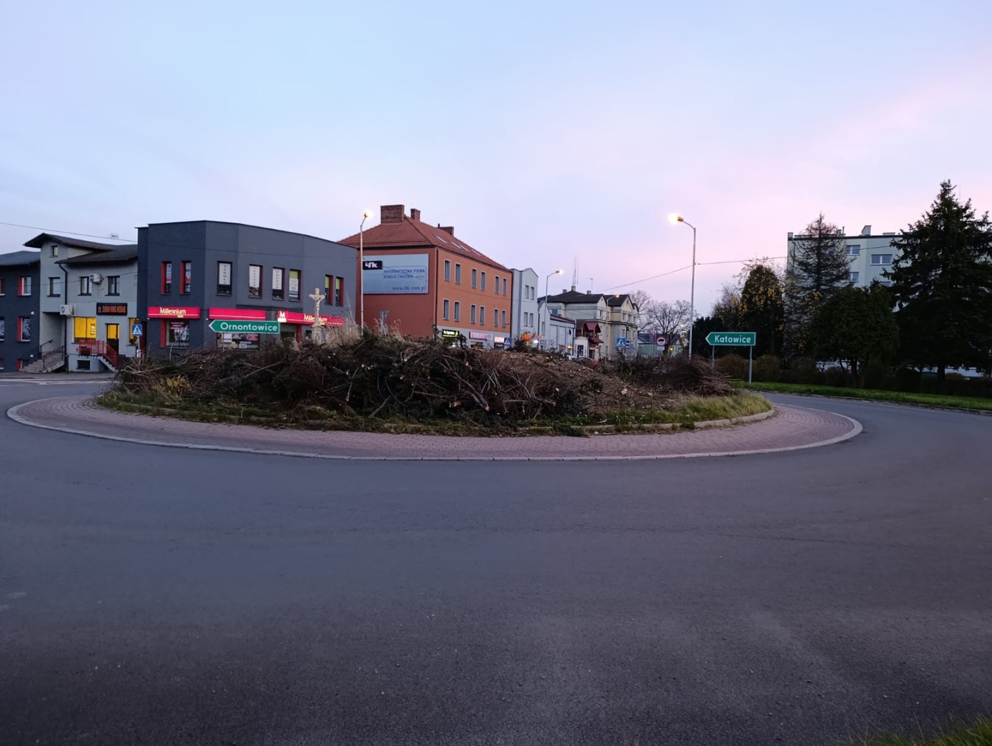 Rondo w Czerwionce-Leszczynach. Będą nowe nasadzenia i aranżacja